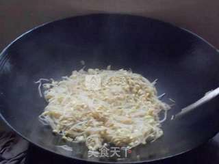 清炒黄豆芽的做法步骤:3