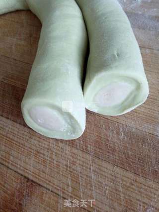 翡翠韭菜虾仁水饺的做法步骤:8