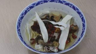广东老火汤-姬松茸花胶西施汤的做法步骤:3