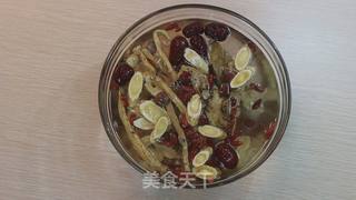 广东老火靓汤-当归党参乌鸡汤的做法步骤:2