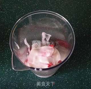 西瓜思慕雪的做法步骤:3