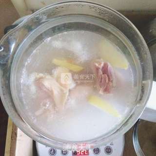 【四叶小馆】馋嘴鸡腿的做法步骤:3