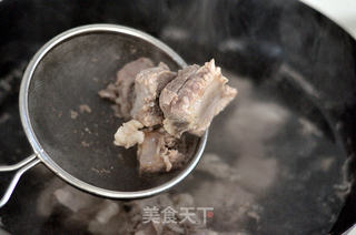 #铁釜烧饭就是香#玉米山药排骨汤的做法步骤:2