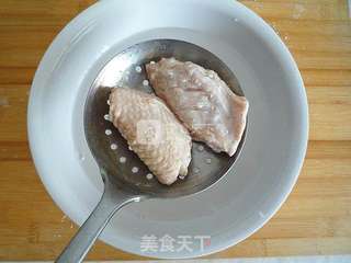 脆皮鸡翅的做法步骤:6
