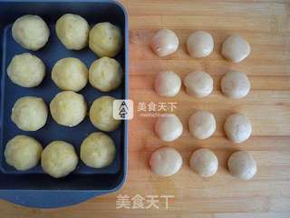 #新良首届烘焙大赛#广式绿豆沙蛋黄月饼的做法步骤:8