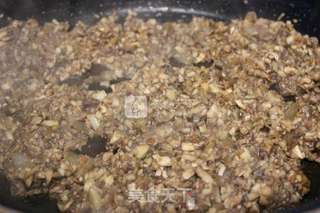 好吃到爆的“山寨”惠灵顿牛排的做法步骤:7