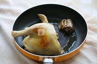 电饭煲做五杯鸭的做法步骤:5