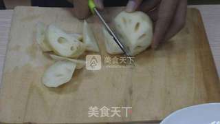 广东老火靓汤-猴头菇虫草花竹笙汤的做法步骤:4