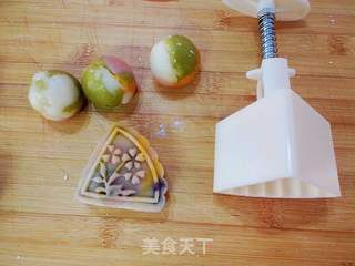 果味多彩冰皮月饼的做法步骤:20