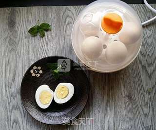 水煮蛋(煮蛋器版)的做法步骤:9
