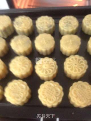 自制中秋月饼的做法步骤：20