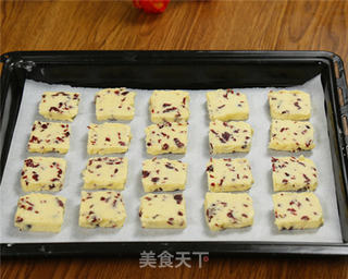 #最受欢迎的蔓越莓饼干做法的做法图解10