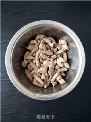 爆炒猪肝的做法步骤:4