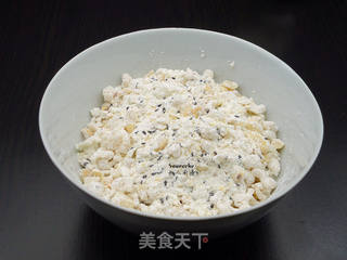广式柠檬伍仁月饼的做法步骤:6