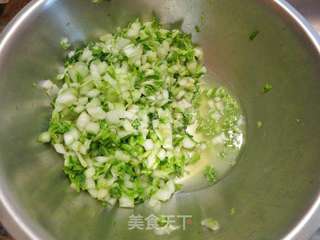 猪肉大白菜包子的做法步骤:3