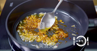 西式蛤蜊炖丝瓜的做法步骤:2