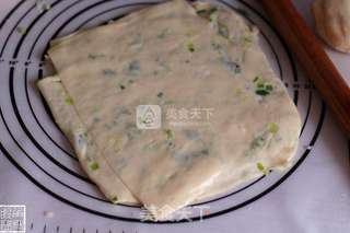 葱油饼的做法步骤:7