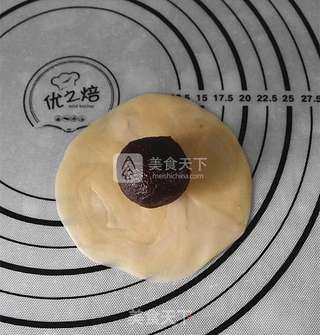 蛋黄酥(黄油版)的做法步骤:21