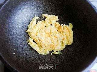 胡萝卜木耳炒鸡蛋的做法步骤:4