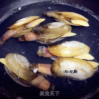 泰式凉拌象拔蚌的做法步骤:2
