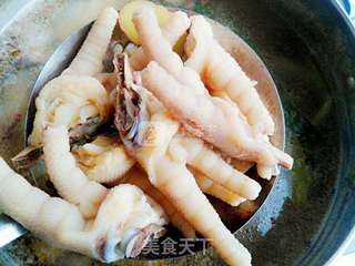 泡椒凤爪的做法步骤:9