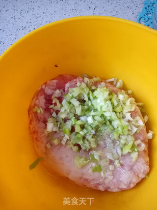 美味茄子塔的做法步骤：1