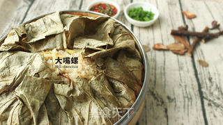 荷叶糯香排骨丨大嘴螺的做法步骤:15