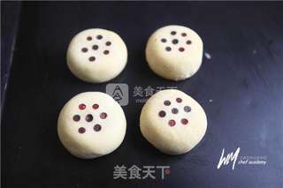自来白月饼的做法步骤:8