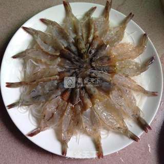 蒜香粉丝蒸虾的做法步骤:4