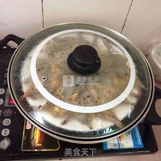蒜香粉丝蒸虾的做法步骤:7