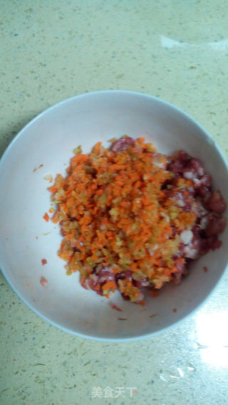 苏式榨菜鲜肉月饼的做法步骤:2