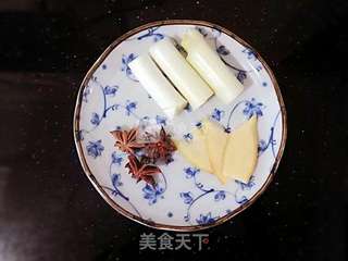 土豆牛肉饭的做法步骤:3