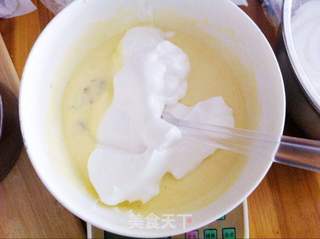 铁釜饭煲版葡萄干酸奶蛋糕的做法步骤:7