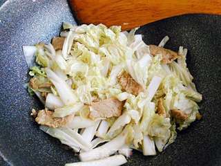 白菜炖冻豆腐的做法步骤:9