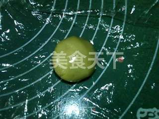 广式五仁瑶柱月饼的做法步骤:16