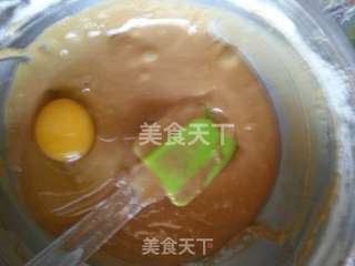 咖啡戚风蛋糕的做法步骤:7