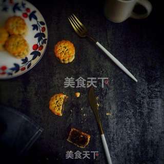 长帝烤箱试用报告——广式五仁月饼的做法步骤:4