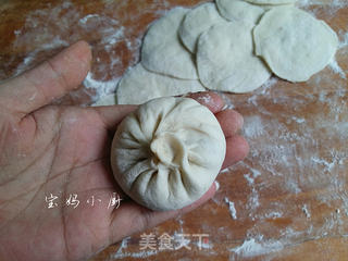圆白菜芹菜猪肉包的做法步骤:14