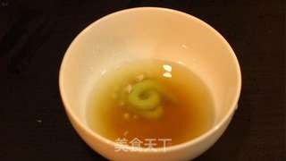 泰式凉拌鱿鱼的做法步骤:5