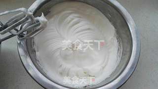 原味戚风蛋糕的做法步骤:14