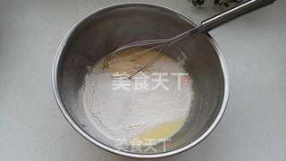 原味戚风蛋糕的做法步骤:8