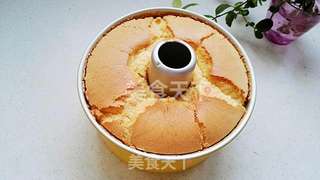 原味戚风蛋糕的做法步骤:25