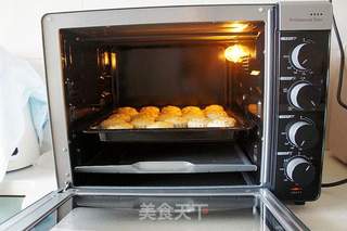 苏子馅月饼的做法步骤:10