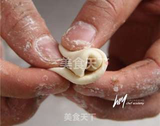玫瑰花装饰面包的做法步骤:8