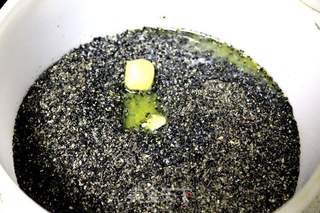 黑芝麻汤圆的做法步骤:2