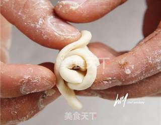 玫瑰花装饰面包的做法步骤:9