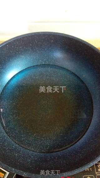 白菜炖豆腐的做法步骤:3