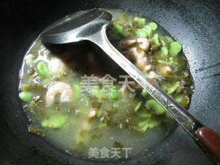 雪菜虾仁蚕豆羹 的做法步骤：6