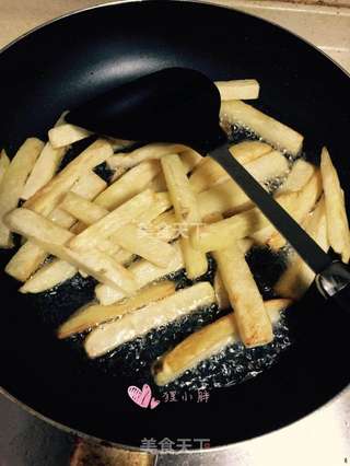 香酥土豆条的做法步骤:4