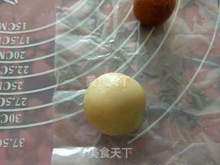 花式桃山月饼的做法步骤:6
